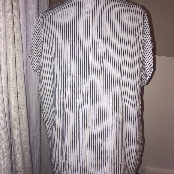 Forever 21 short sleeve stripped button up - Picture 7 of 8